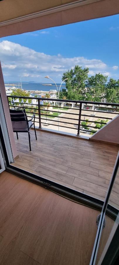 Amazing Sea View Apartment In The City Center! アレクサンドルポリス エクステリア 写真